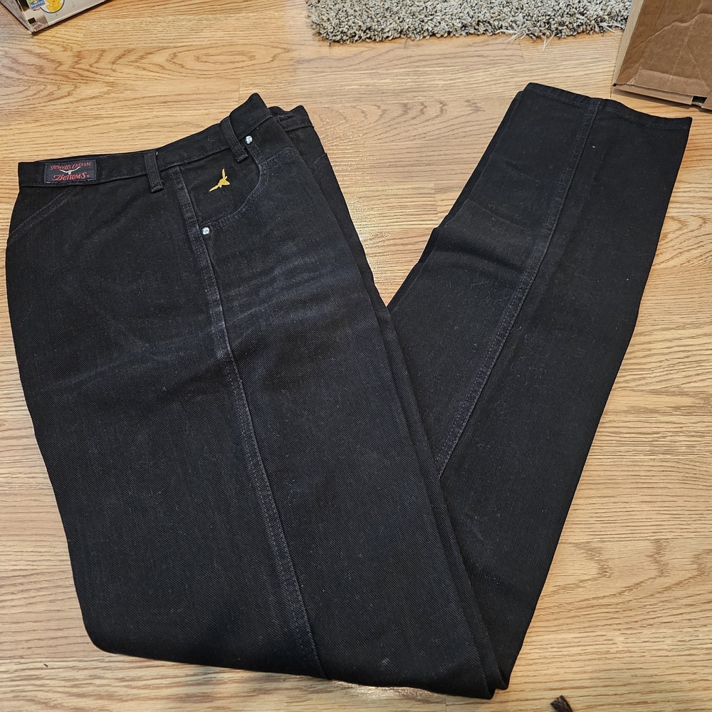 Jewells High Rise Black Jeans with Gold Accent